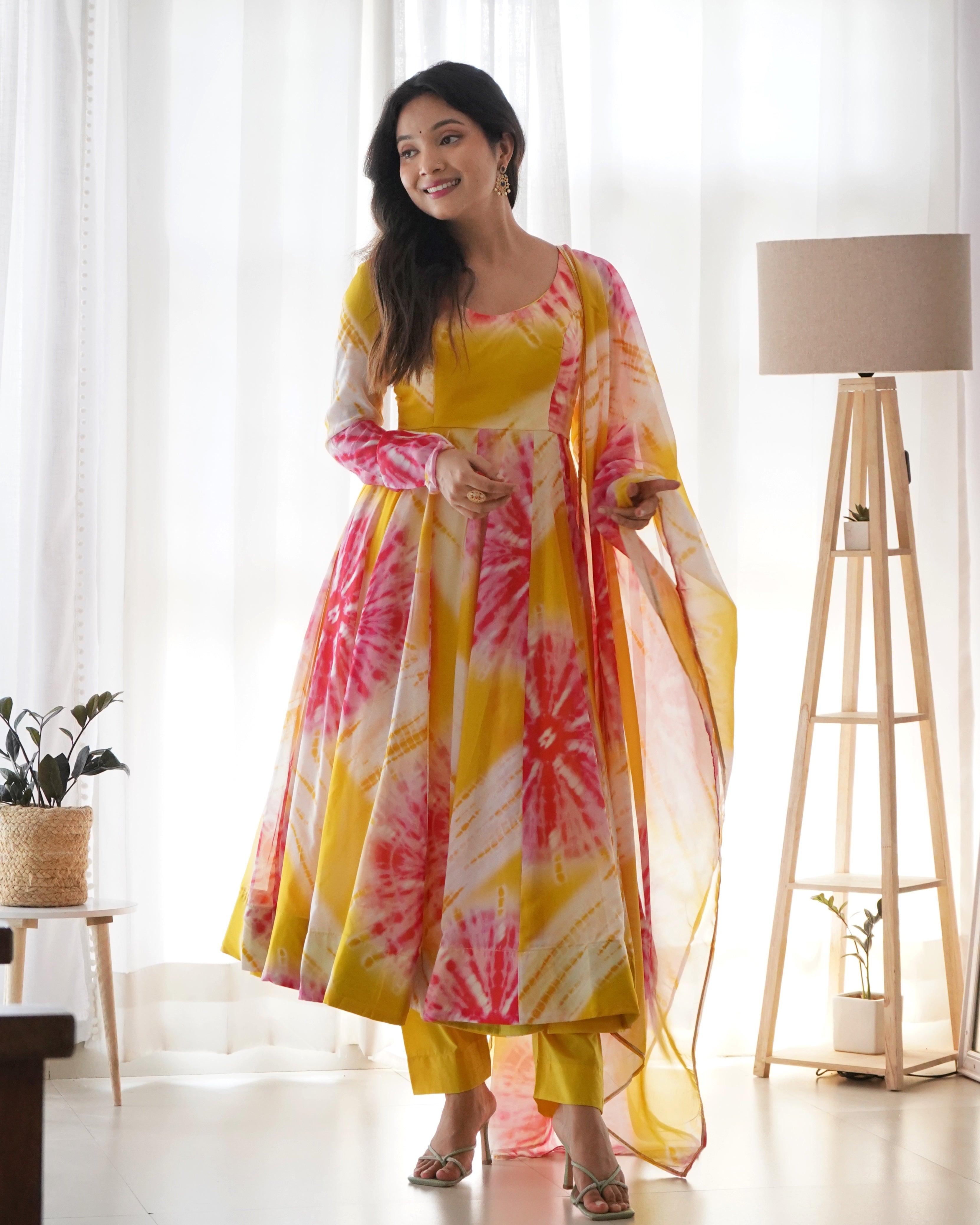 Tie-Dye Organza Silk Kali Cut Anarkali Set