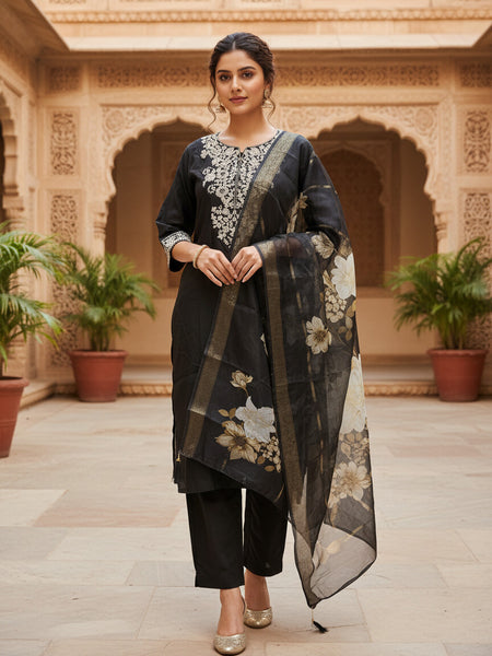 Black Roman silk kurta set image 5