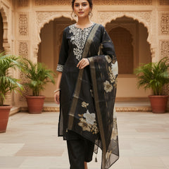 Black Roman silk kurta set image 3